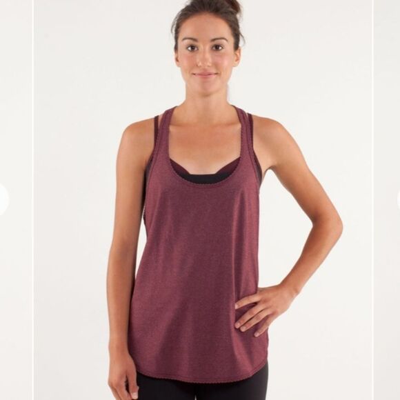 lululemon 105 F Singlet Bordeaux Drama size 4 - Picture 3 of 8